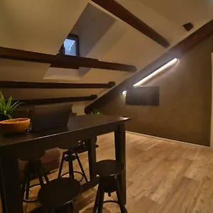  Apartamento Moscova Attic Near Duomo Italia